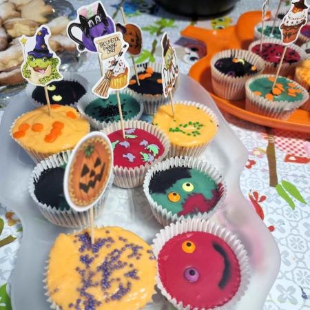 The Halloween cupcakes displayed at The Youth Initiative Party